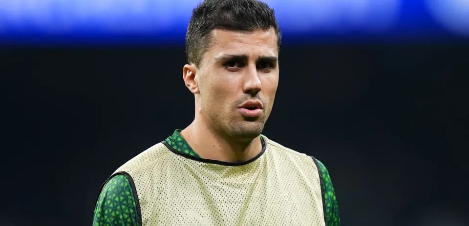 Player in training kit during warm-up session