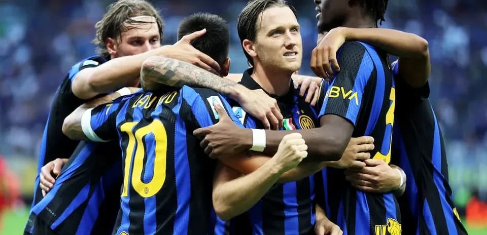 Inter players celebrating a goal during match