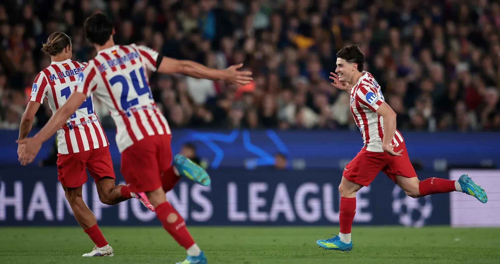 Atletico Madrid players celebrating a goal