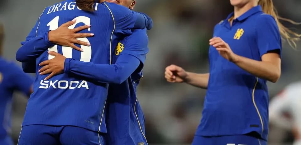 Chelsea W players celebrating during match