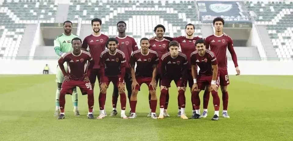 Al Wahda U23 team posing for a group photo