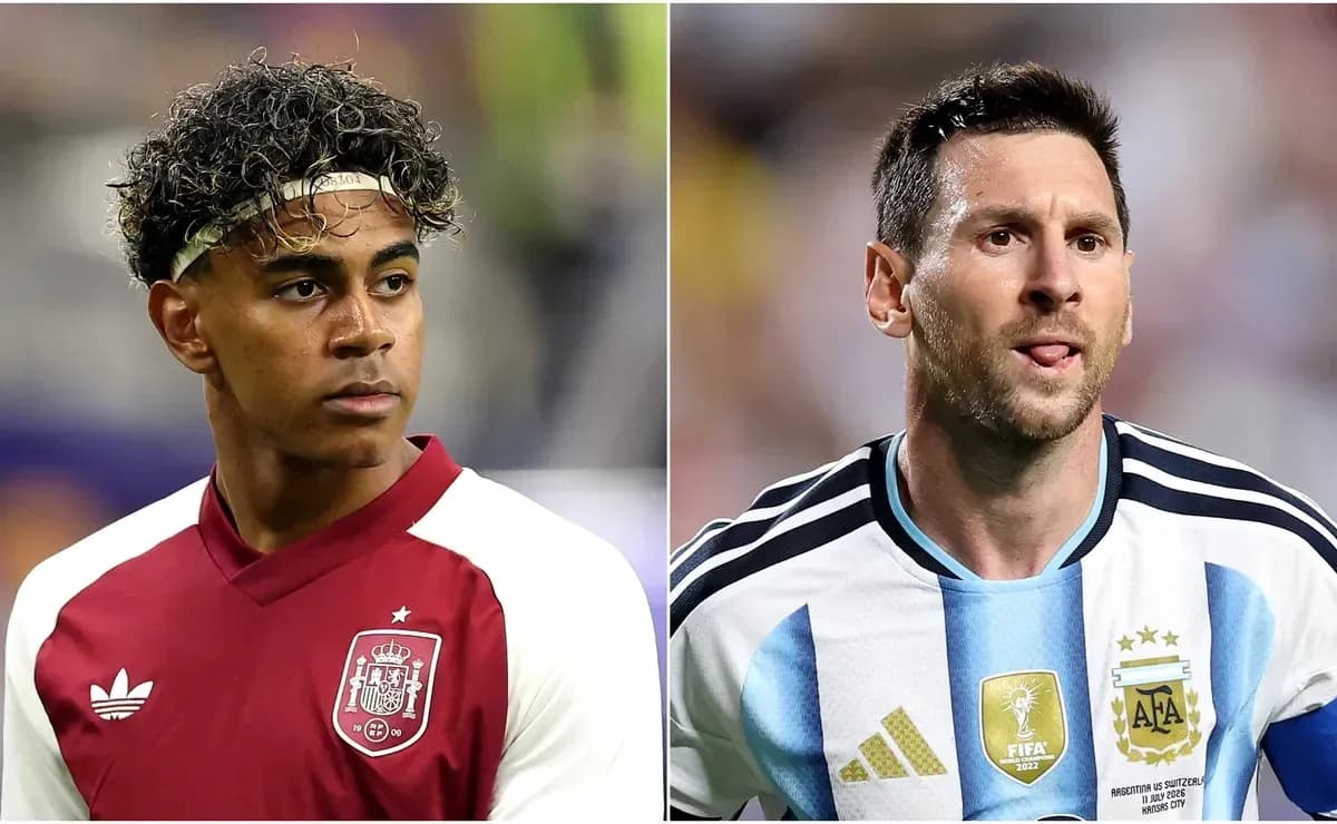 Players from Spain and Argentina during match