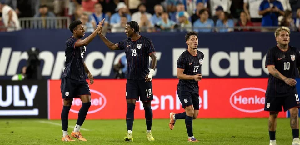 USA players celebrating during World Cup match