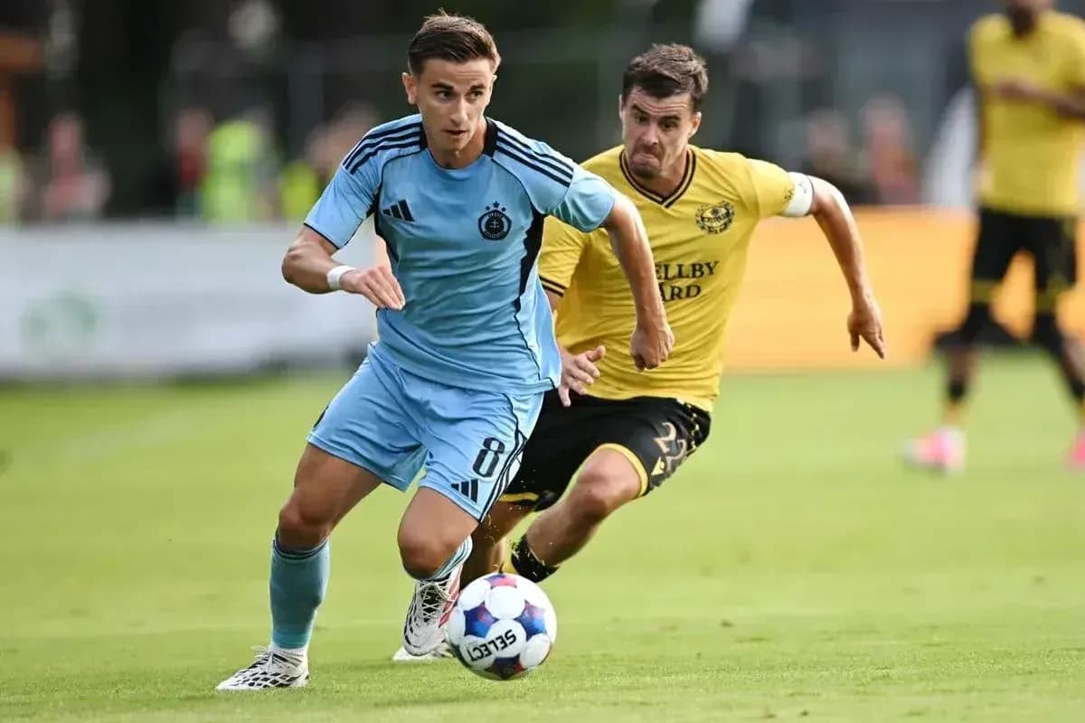 Player dribbling the ball during match