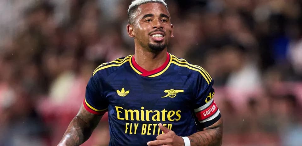 Player wearing Arsenal jersey during match