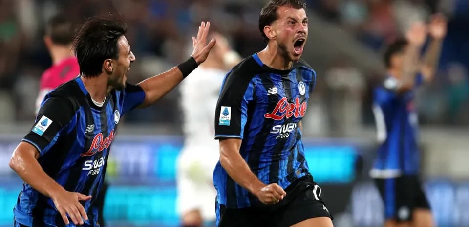 Atalanta players celebrating a goal in Serie A