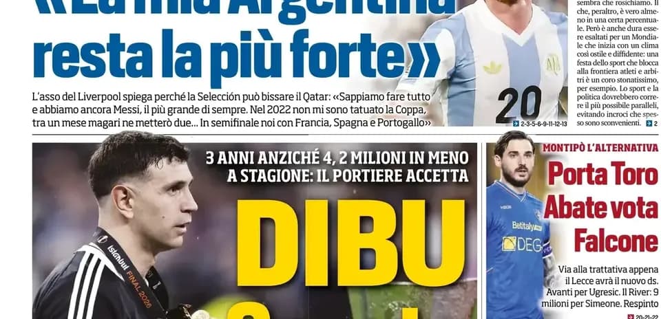 Football magazine cover featuring Argentine players and headlines