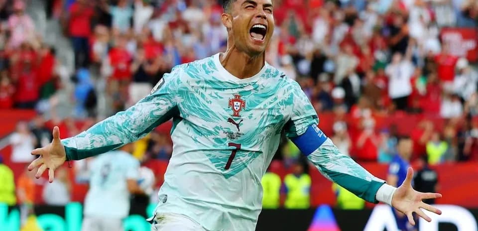 Cristiano Ronaldo celebrating during football match