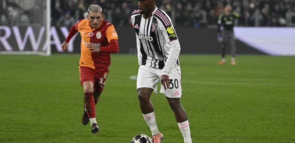Juventus vs Galatasaray: A Tactical Analysis of the Strategic Battle