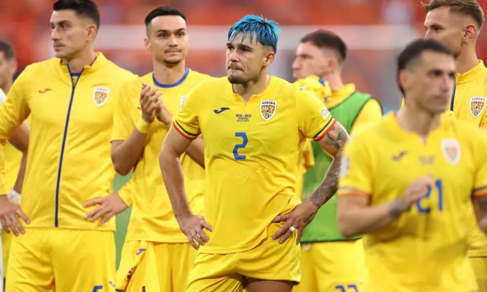 Romanian team in yellow jerseys after match