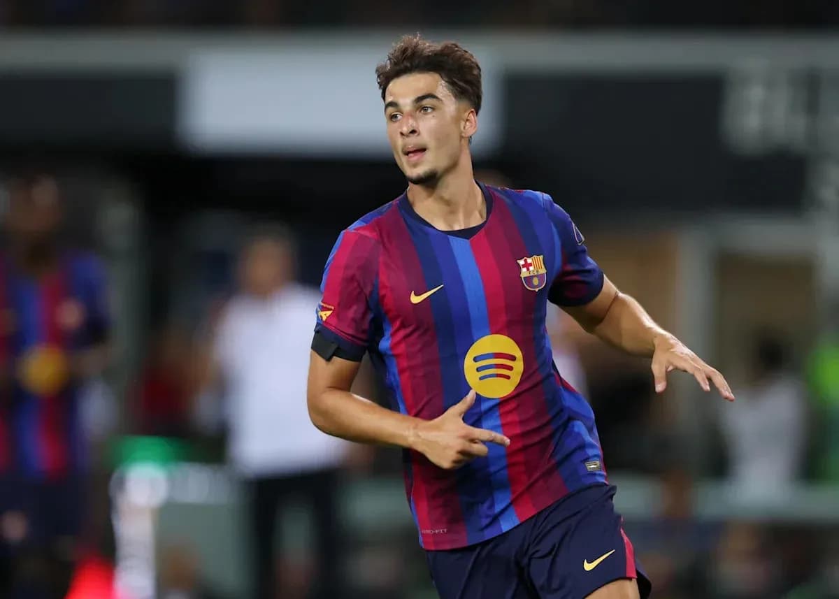 Player celebrating a goal in Barcelona jersey