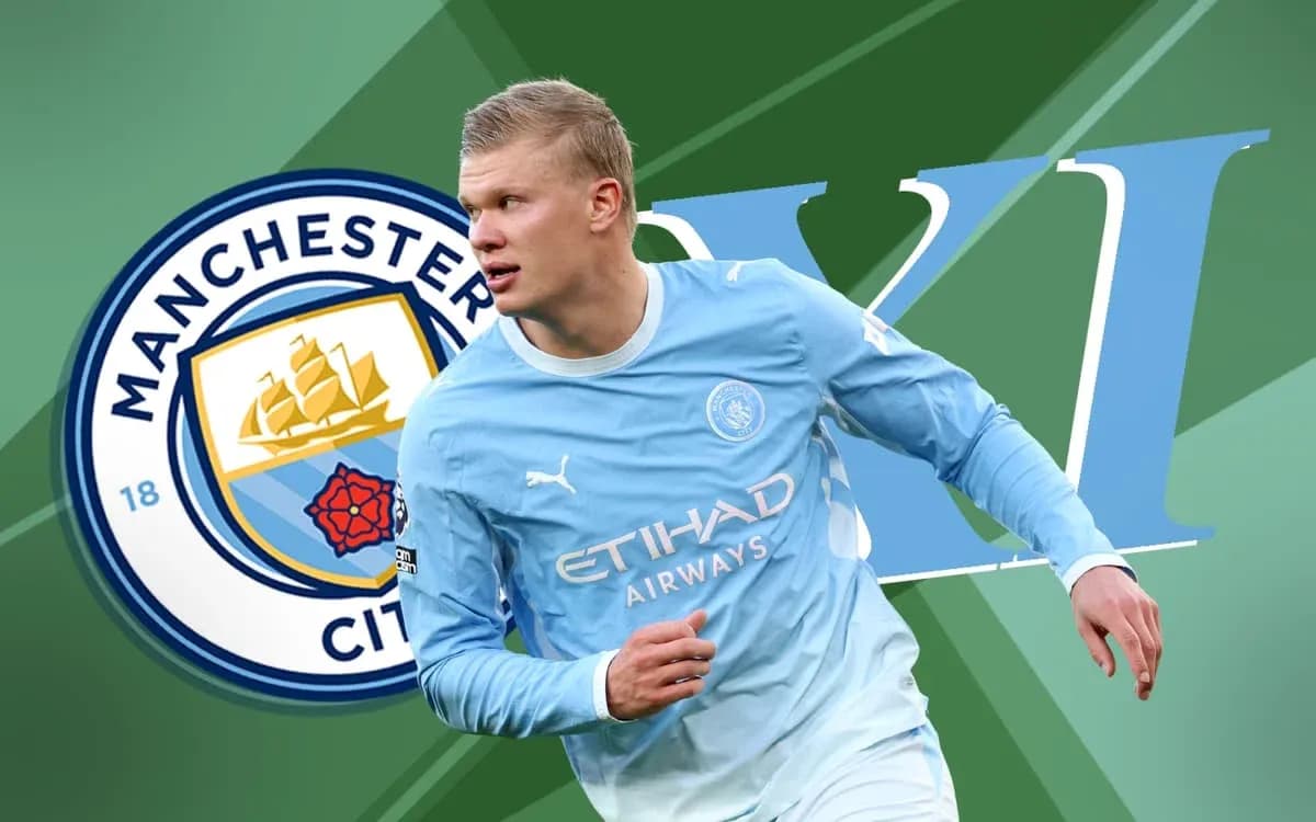 Erling Haaland in Manchester City jersey running