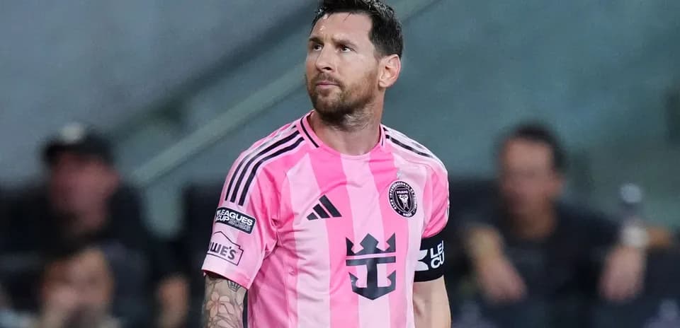 Player in pink jersey during a match
