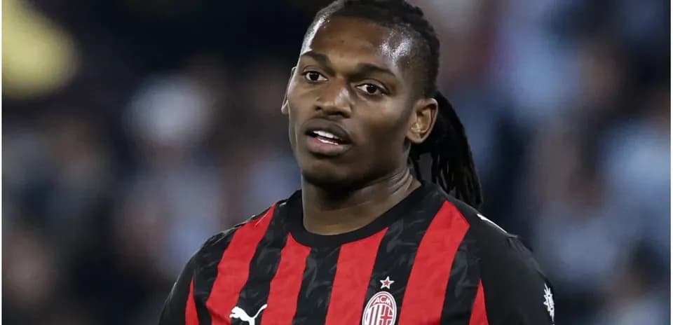 AC Milan player during a match in team jersey