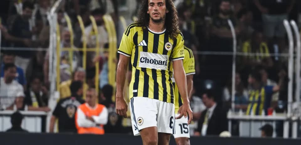 Fenerbahçe player on the pitch during match