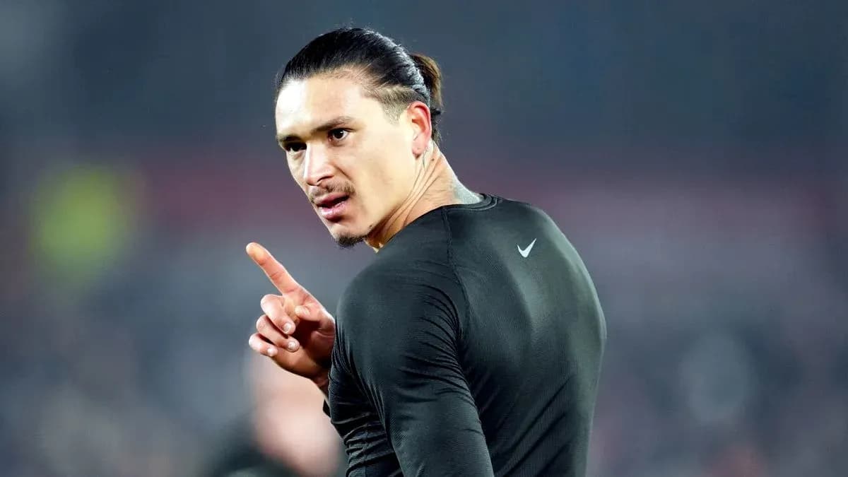 Player gesturing during warm-up before match