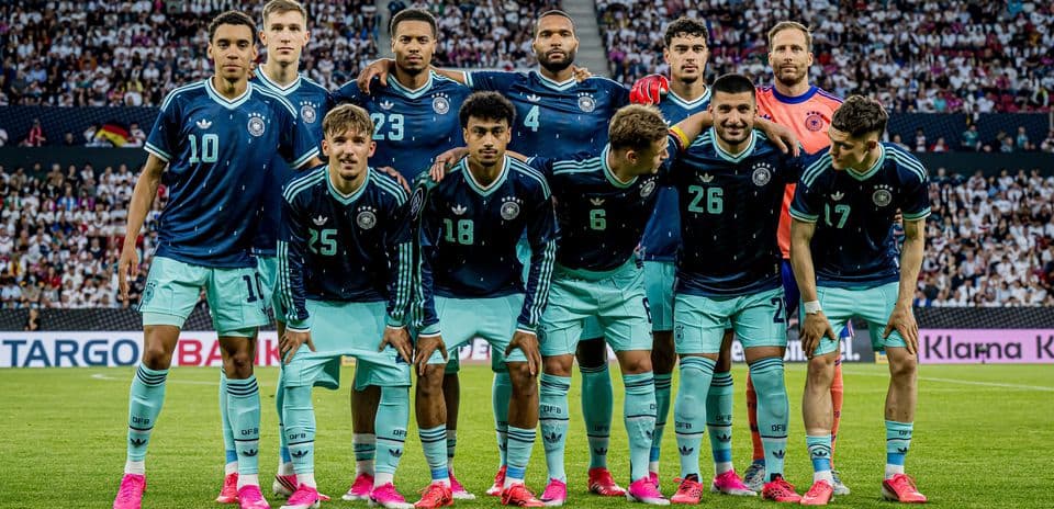 Germany national team posing for a team photo