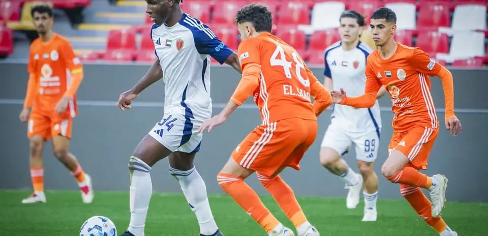 Players in action during Al Wahda U23 match