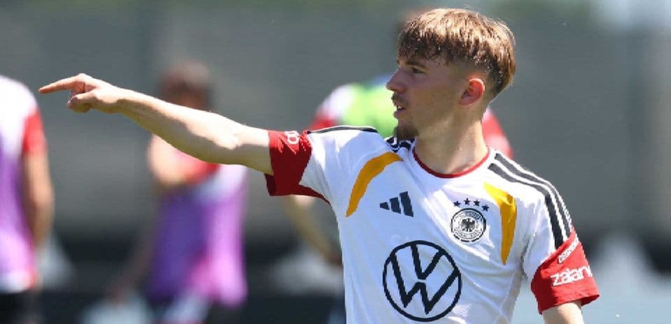 Player gesturing during training session for Germany