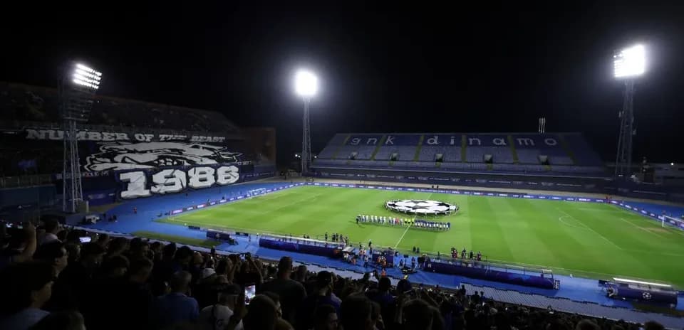 Dinamo Zagreb fans displaying banner before match