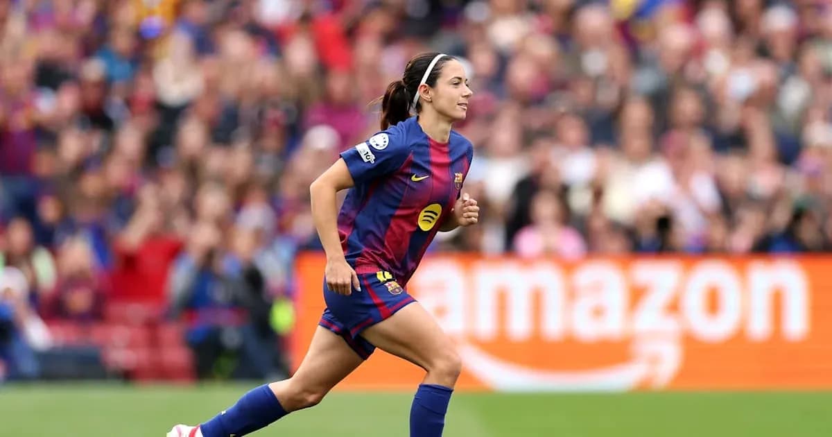 Player running on the pitch during match