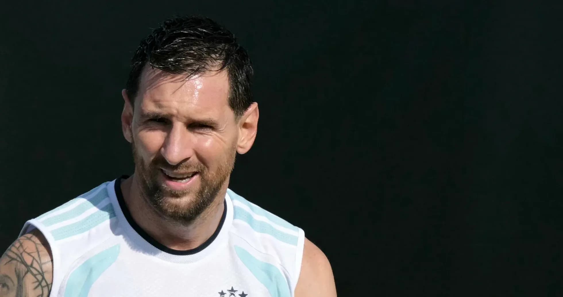 Lionel Messi training in Argentina team kit
