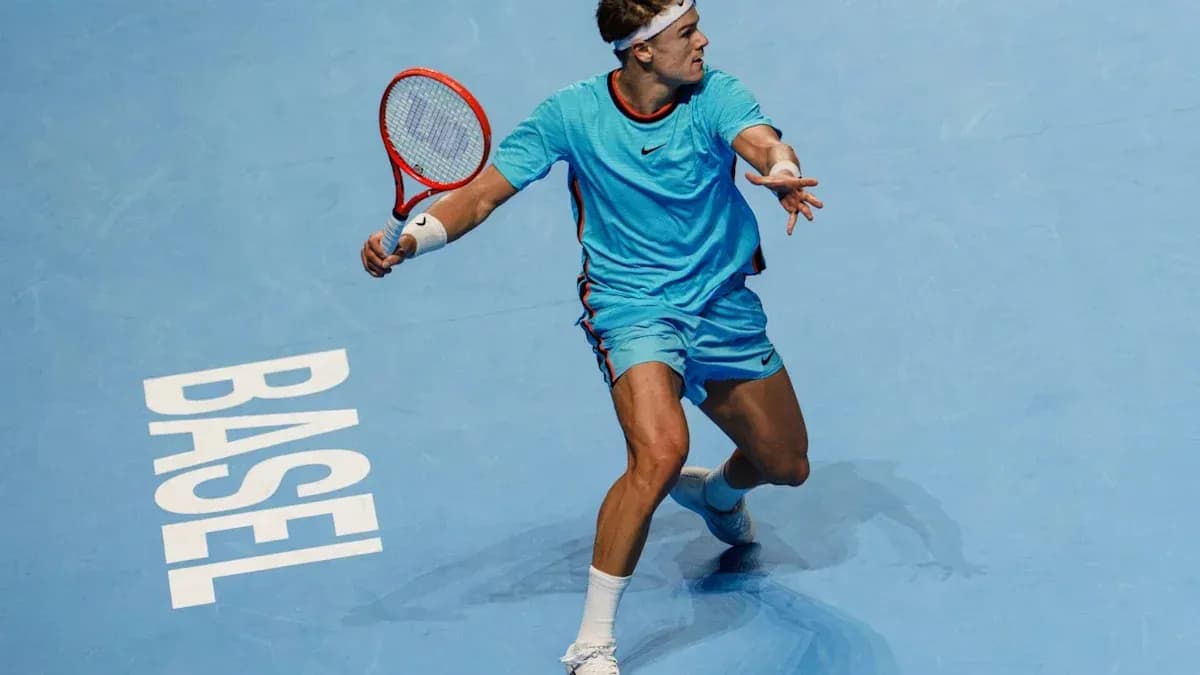 Player hitting a forehand during match in Basel