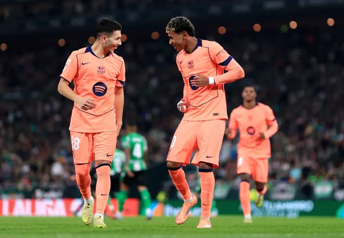 Barcelona players celebrating during La Liga match