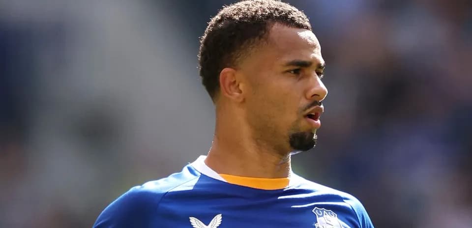 Player wearing Everton jersey during match