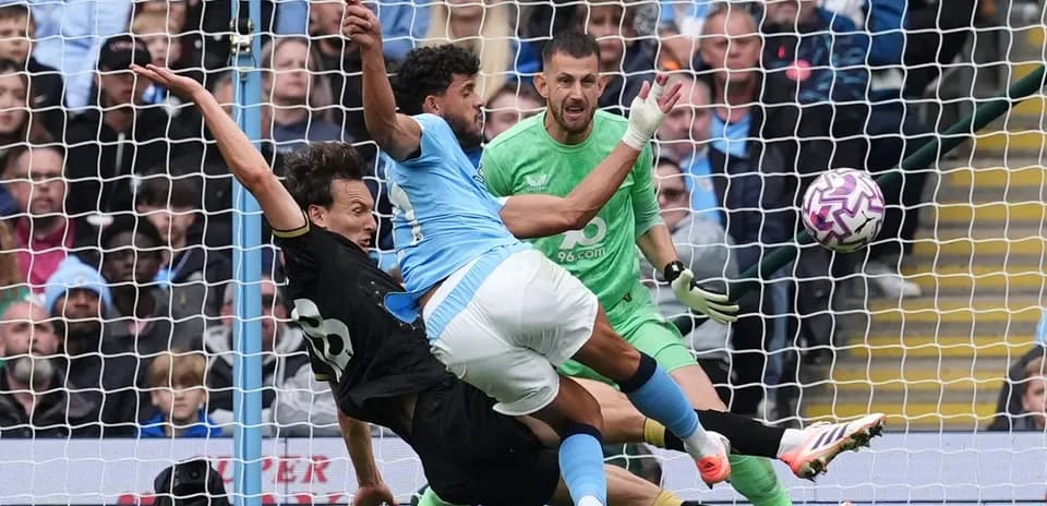 Burnley player challenges Manchester City forward