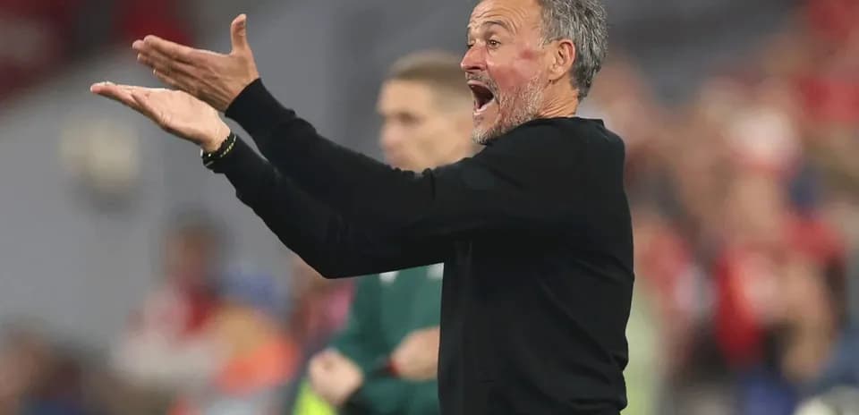 Coach giving instructions during a match
