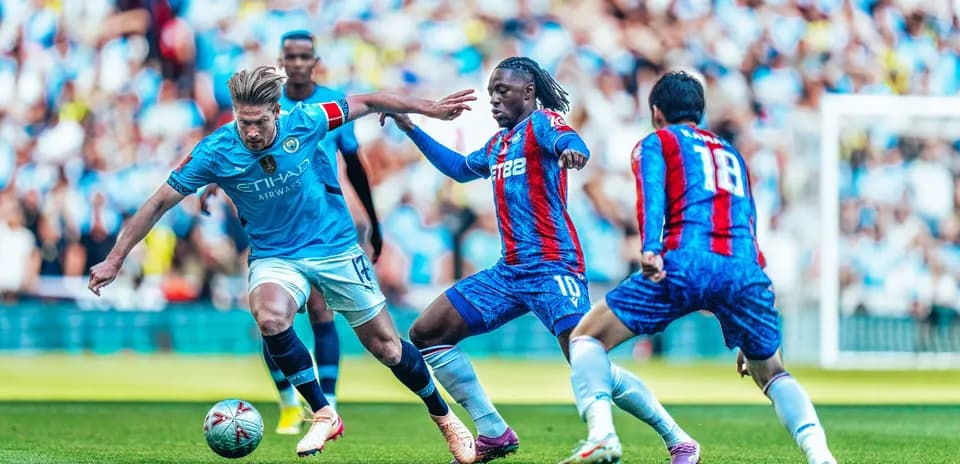 Manchester City players competing against Crystal Palace