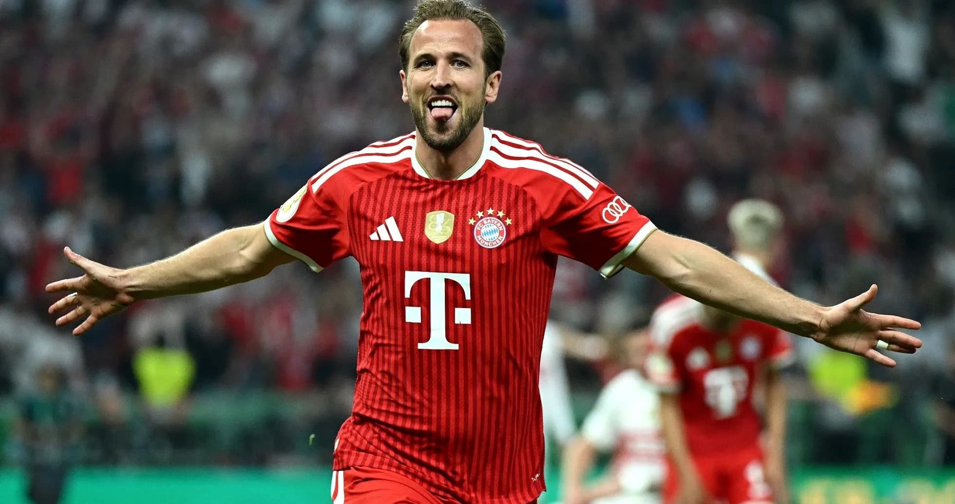 Player celebrating a goal for Bayern Munich