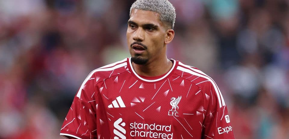 Ronald Araujo Shocked by Premier League Pace After Liverpool Loan from Barcelona