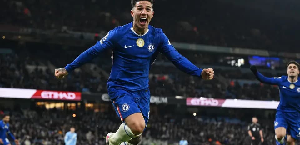Chelsea Issues Transfer Deadline to Man City for £120m Enzo Fernandez