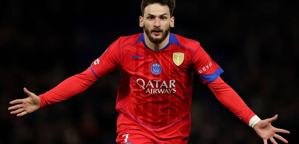 Top 25 Left Wingers in World Soccer Right Now