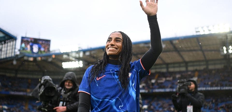 Record-Breaking Transfers in Women's Football History