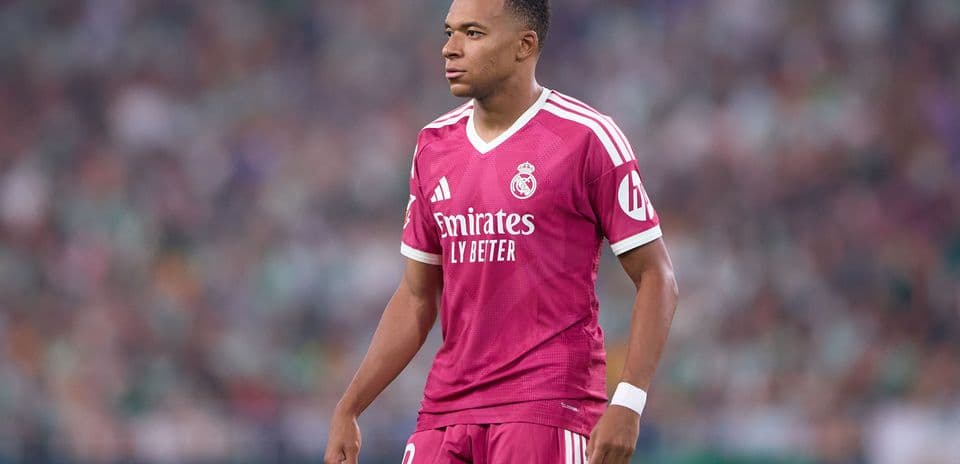 Christophe Dugarry Criticizes Kylian Mbappe's Ballon d'Or Ambitions as Childish