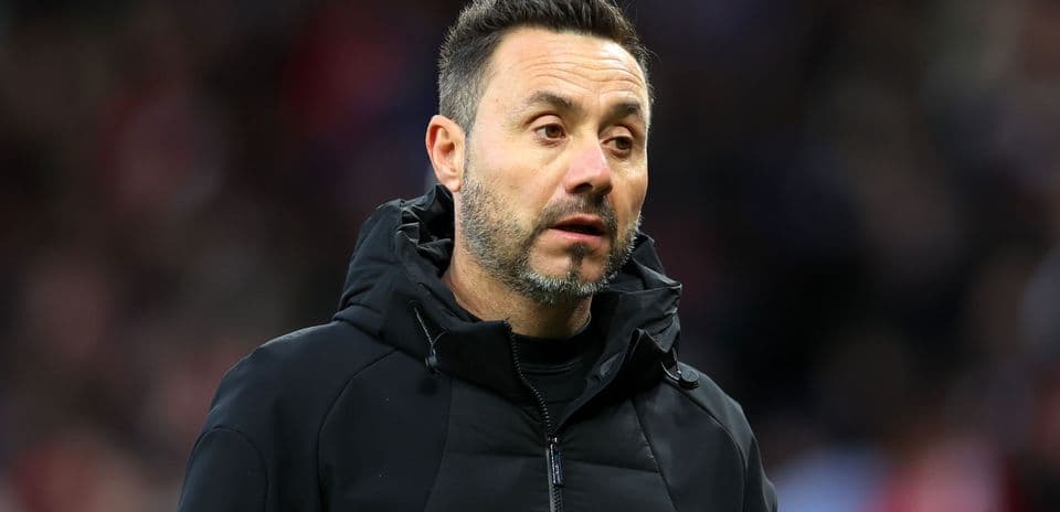 Roberto De Zerbi Imposes Phone Ban to Boost Tottenham Unity Amid Winless Streak