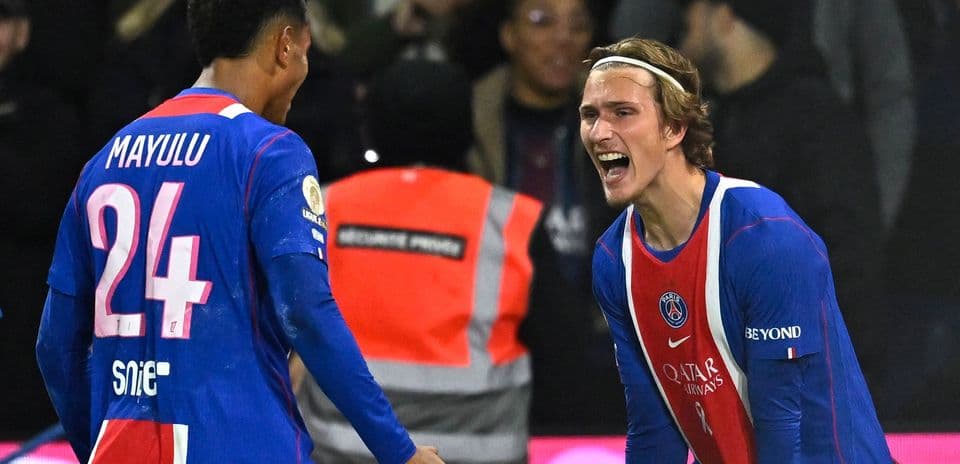 PSG Outshine Lyon with Late Goals from Mayulu and Godts to Claim Ligue 1 Lead