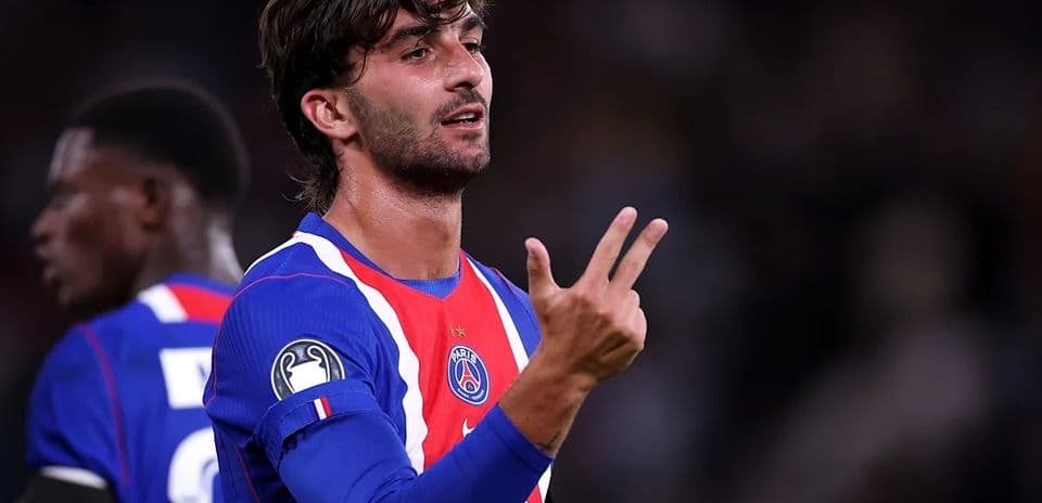 Ferran Torres Leads PSG with Hat Trick as Barcelona, Liverpool, and Arsenal Claim Wins in Champions League Openers