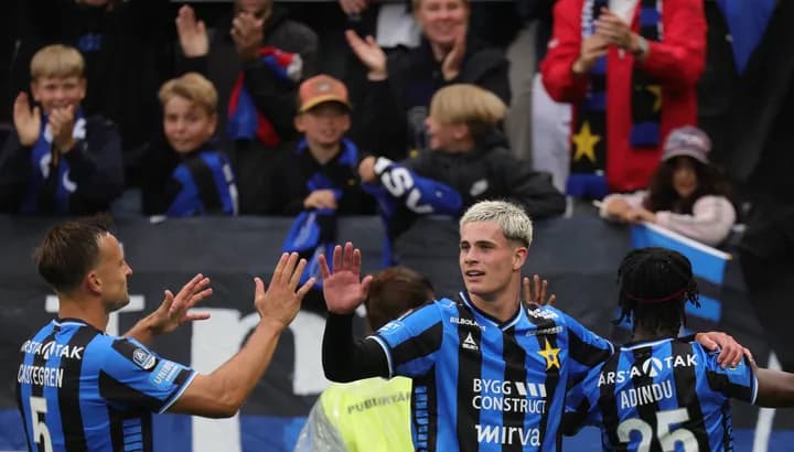 Chelsea Compete with Premier League and European Clubs for £8.5m Scots Striker Robbie Ure