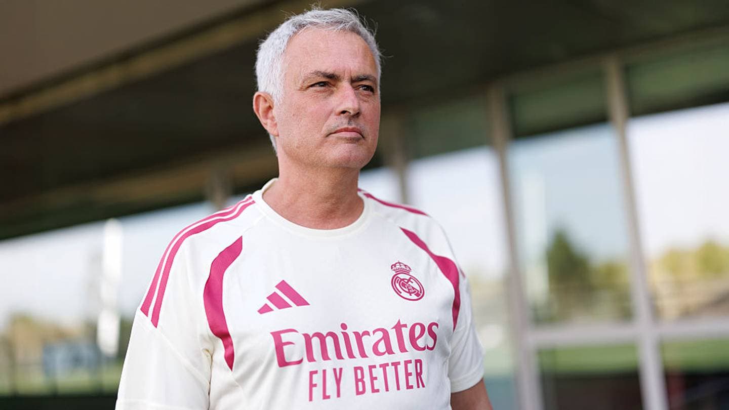 Real Madrid Secures Unexpected Striker Carlos Espí in Rapid Transfer