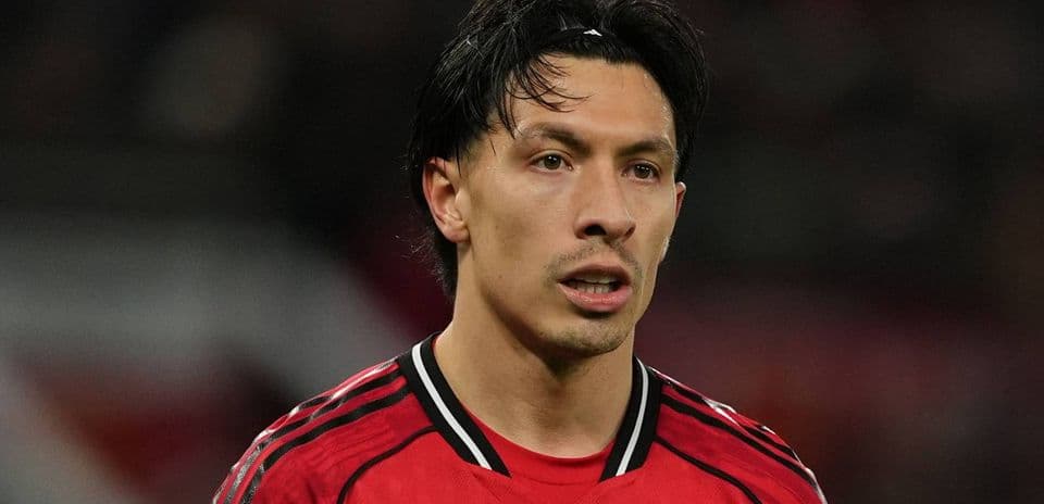 Lisandro Martinez Responds to Manchester United Comments After Champions League Defeat
