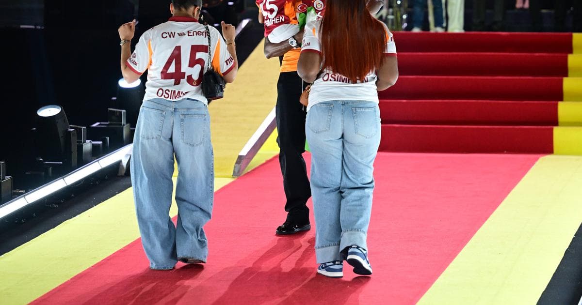 Victor Osimhen’s Pregnant Girlfriend Involved in Multi-Vehicle Accident in Turkey