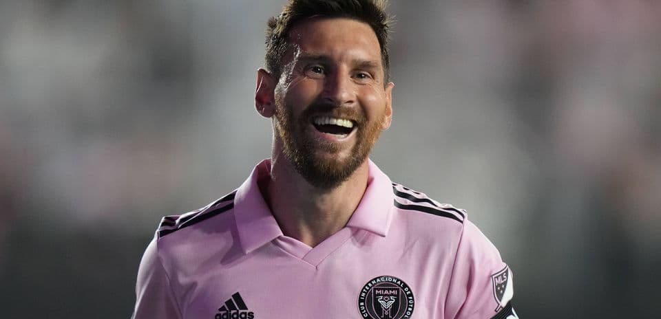 Lionel Messi Poised to Acquire Spanish Club CD Eldense, Expanding Football Ventures