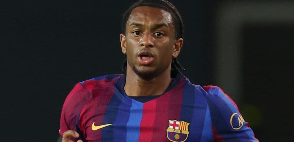 Manchester United Make Last-Minute Bid for Barcelona’s Alejandro Balde on Transfer Deadline Day