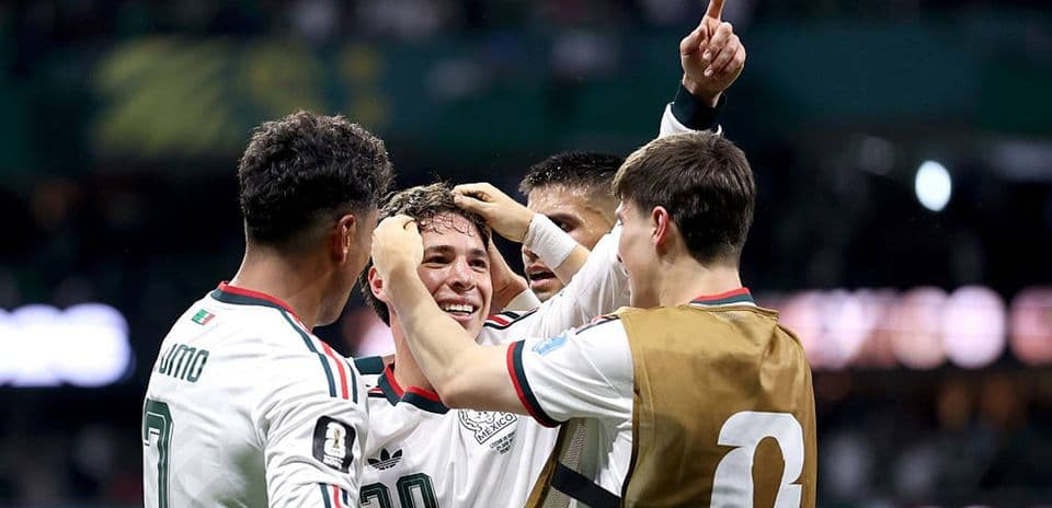 Mexico Shines with Perfect Group Stage Finish Against Czechia