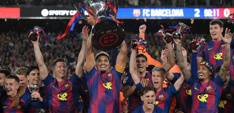 Barcelona's Ibrahima Toncara Shines in Pre-Season, Earning Praise from Flick