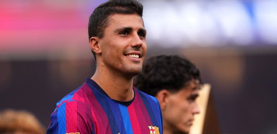 Robert Lewandowski Praises Barcelona’s Rodri Signing and Reflects on Emotional Camp Nou Departure